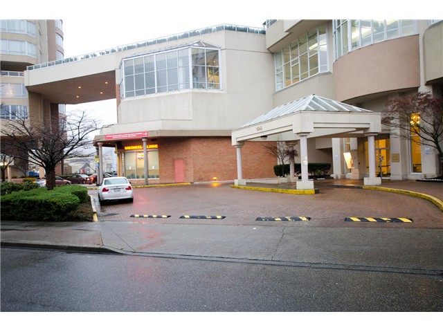 2205-6240 McKay Ave, Burnaby BC