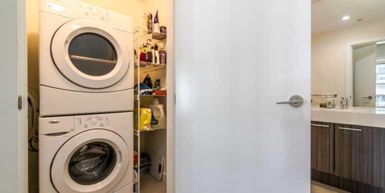 545 Foster Ave Unit 312-011-6-Laundry-MLS_Size