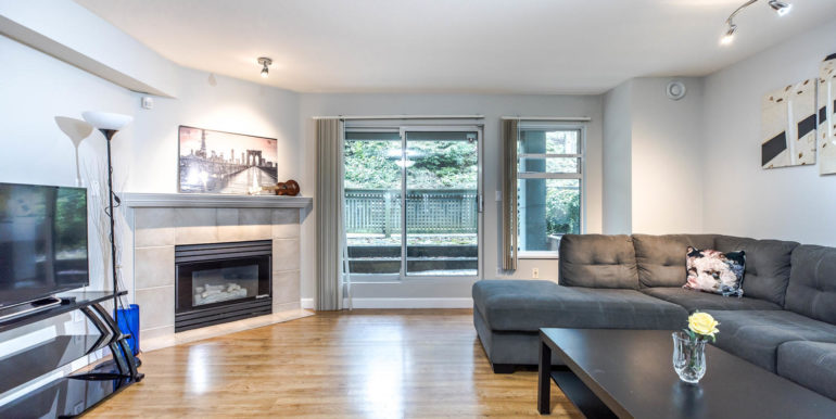 104 3733 Norfolk Street-large-006-008-Living Room-1500x1000-72dpi