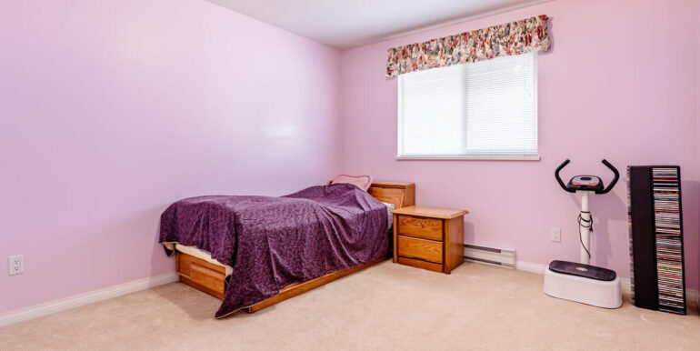 15737 109a Ave Surrey BC V4N-025-015-Bedroom-MLS_Size