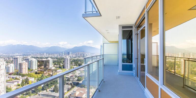 6383 McKay Ave 3205 Burnaby BC-large-019-017-Balcony-1500x1000-72dpi